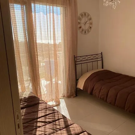 Sea View 2 Bedroom 400m From Sandy Beach * Paphos