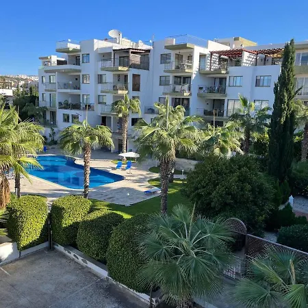 Sea View 2 Bedroom 400m From Sandy Beach *