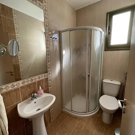 Sea View 2 Bedroom 400m From Sandy Beach * Paphos